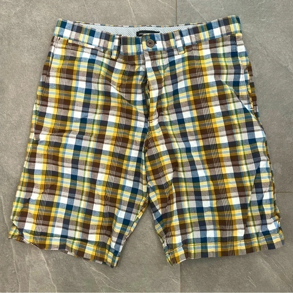 Banana REPUBLIC Men’s plaid 10 inch inseam flat front short size 33